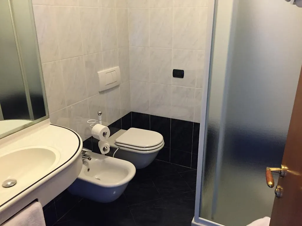 Hotel Confine Cola  Cola (Verona)