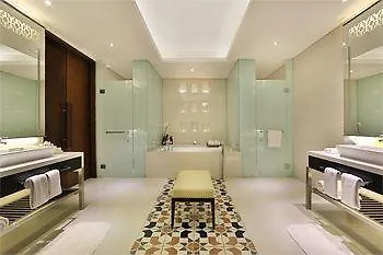 Hotel Confine Cola Italy