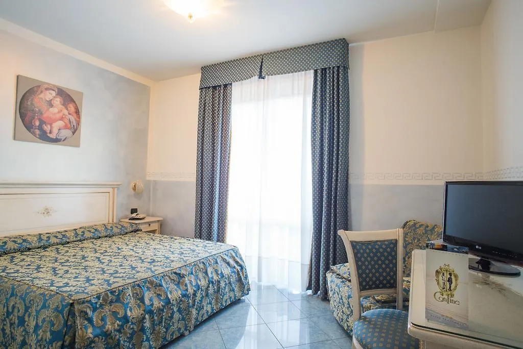 Hotel Confine Colà