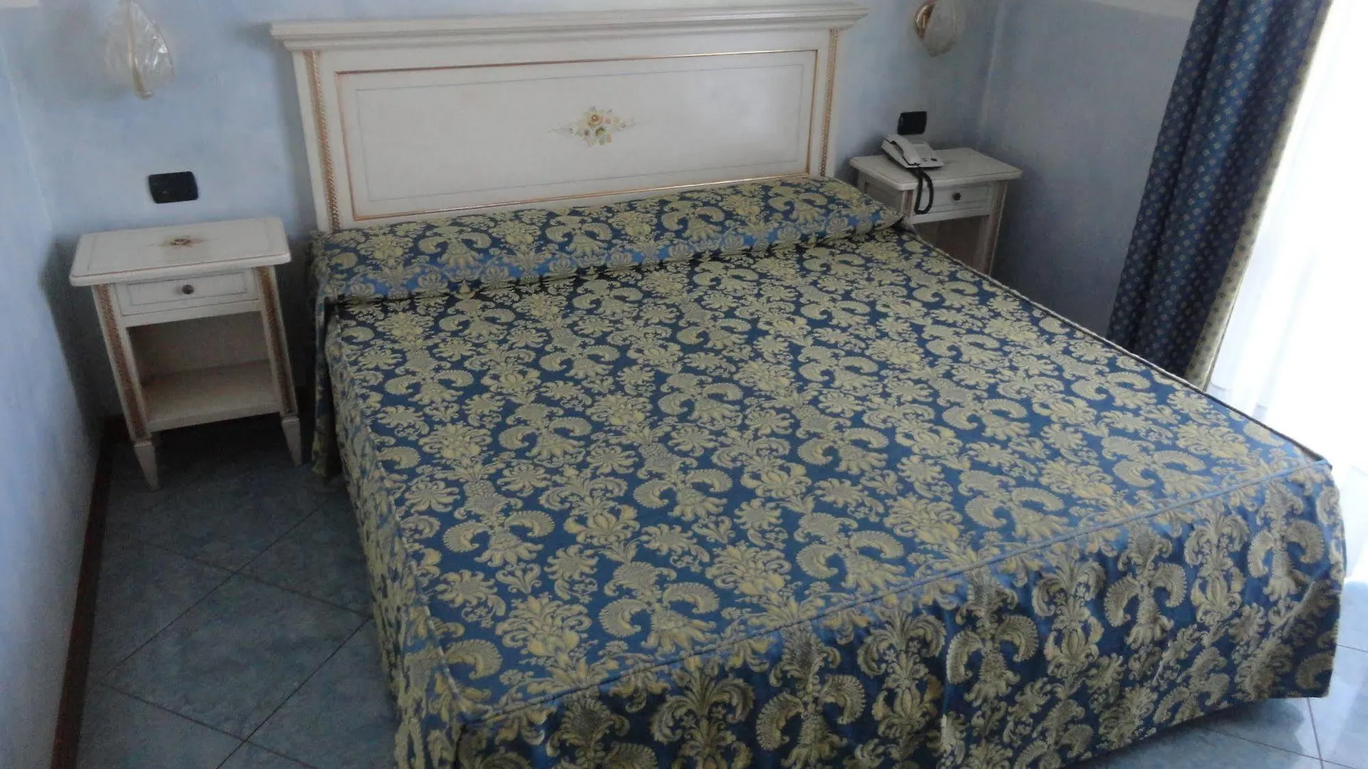 Hotel Confine Cola Cola (Verona)