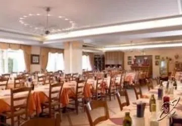Hotel Confine Colà