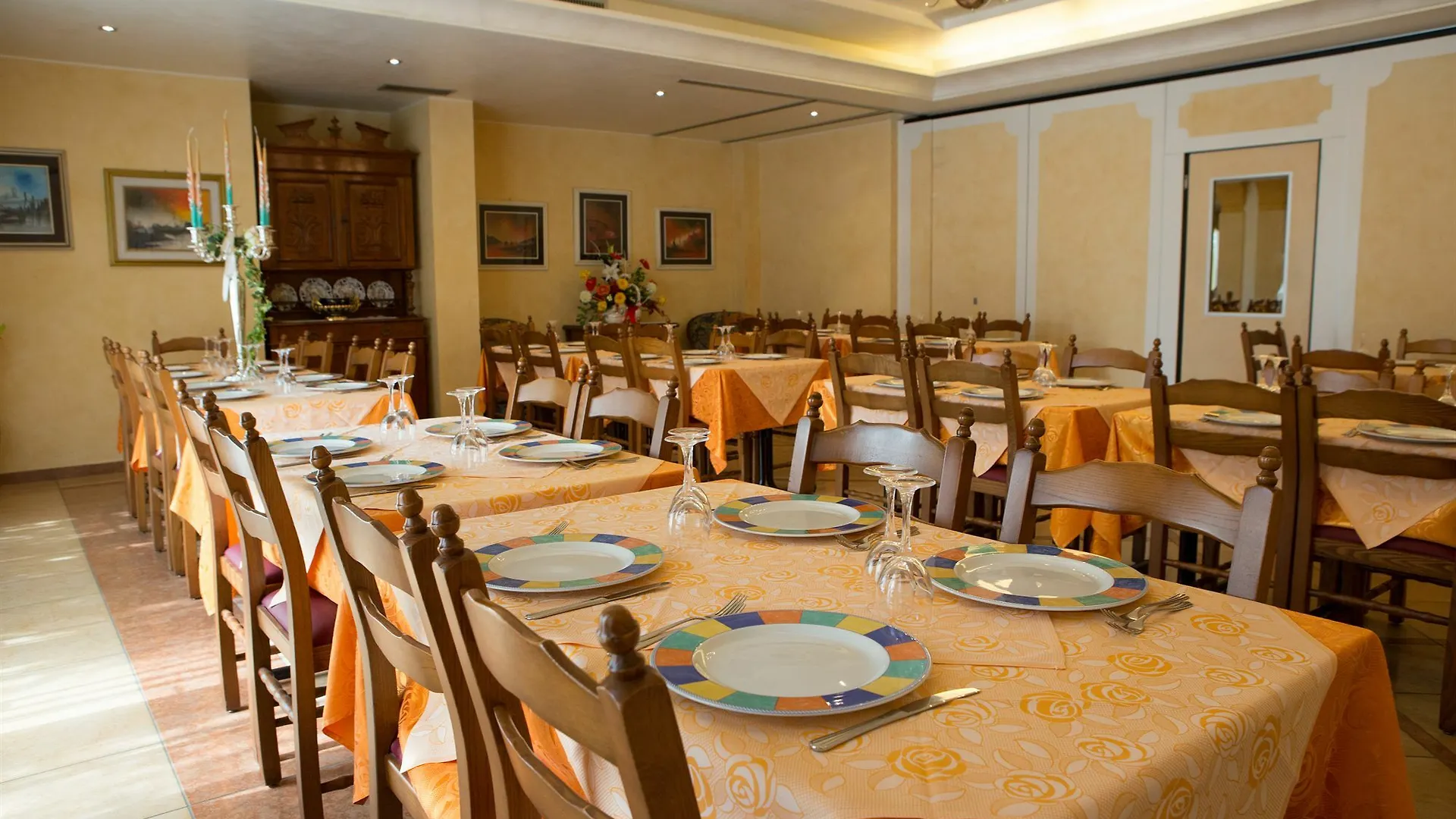 Hotel Confine Cola 3*, Cola (Verona)