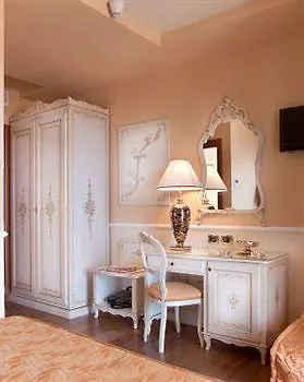 Hotel Confine Cola 3*, Cola (Verona) Italy